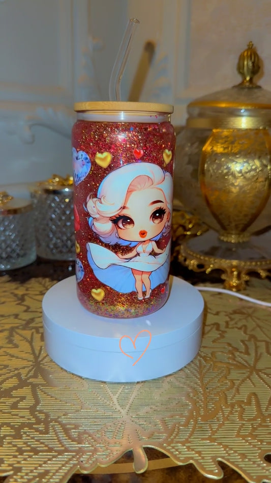 Marilyn Monroe cartoon snowglobe tumbler